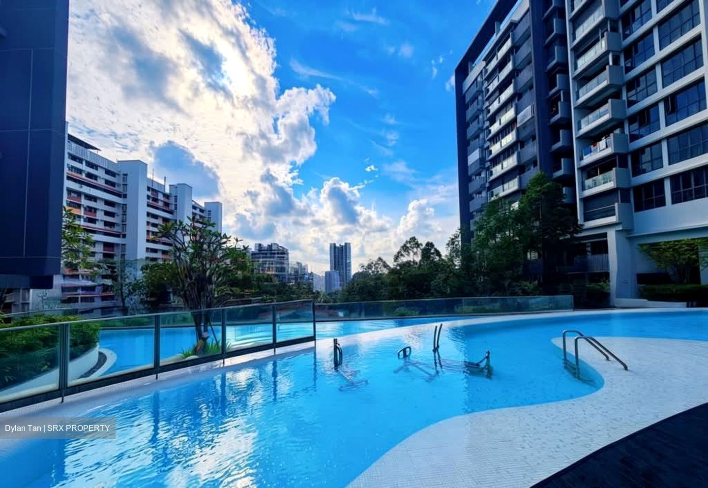 Trilive (D19), Condominium #585479101